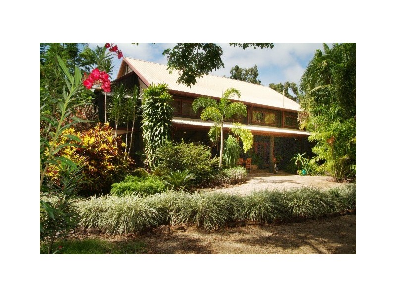 244 Sugarloaf Rd, Strathdickie QLD 4800