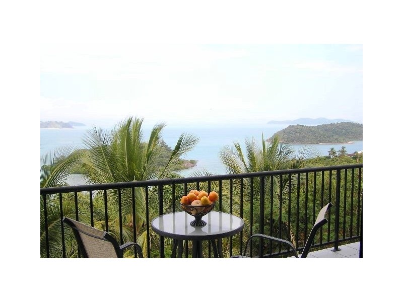 6 Neerim Crescent, Shute Harbour QLD 4802