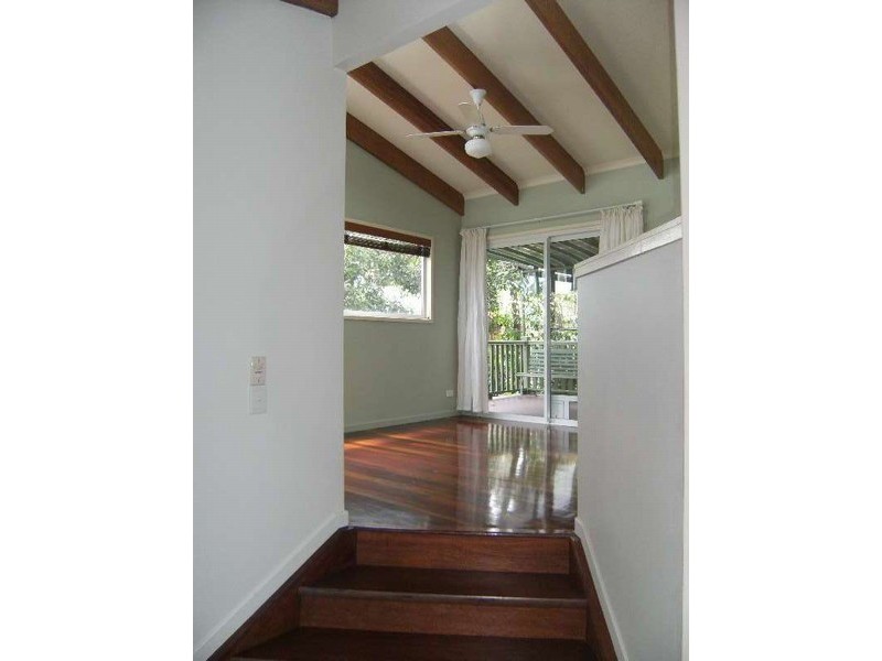3 Alice Court, Cannonvale QLD 4802