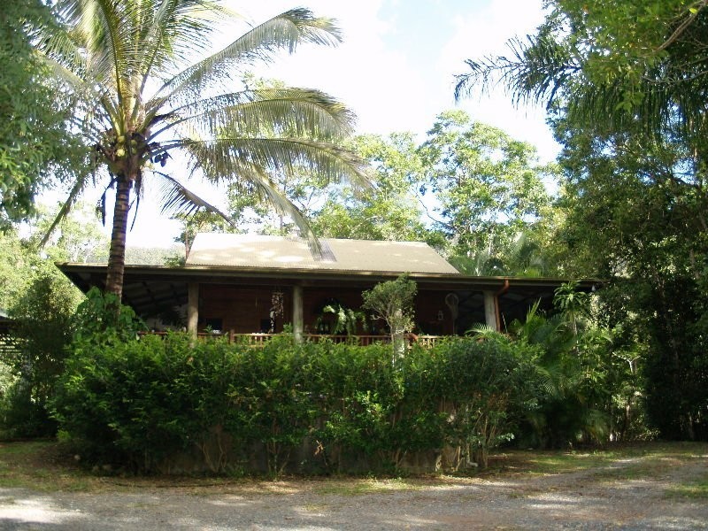 72 Hibiscus Rd, Cannon Valley QLD 4800