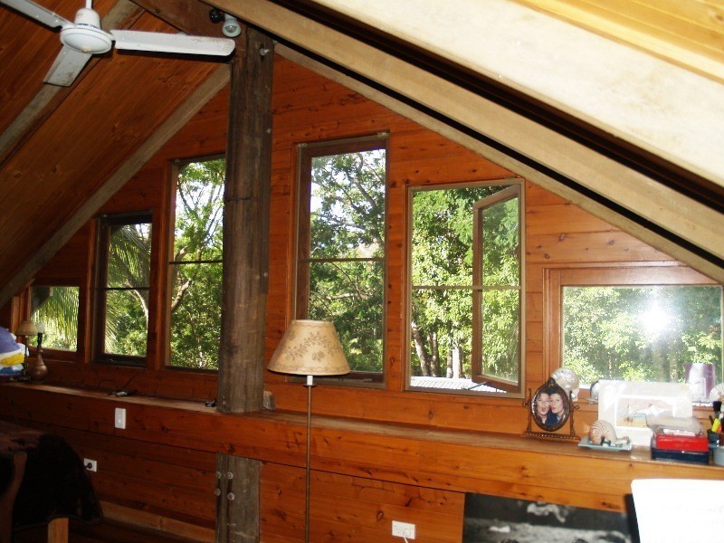 72 Hibiscus Rd, Cannon Valley QLD 4800