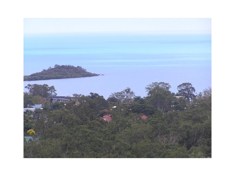 11 Wallaby Way, Cannonvale QLD 4802