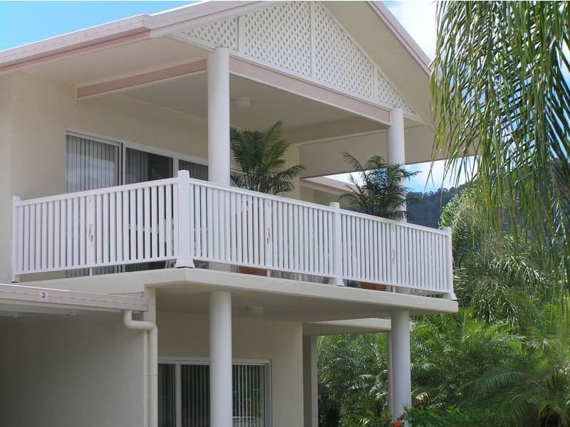 3/24 Pandanus Drive, Cannonvale QLD 4802