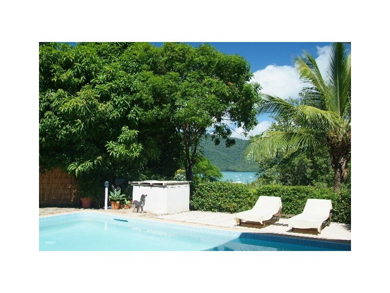 14 Passage Ave, Shute Harbour QLD 4802