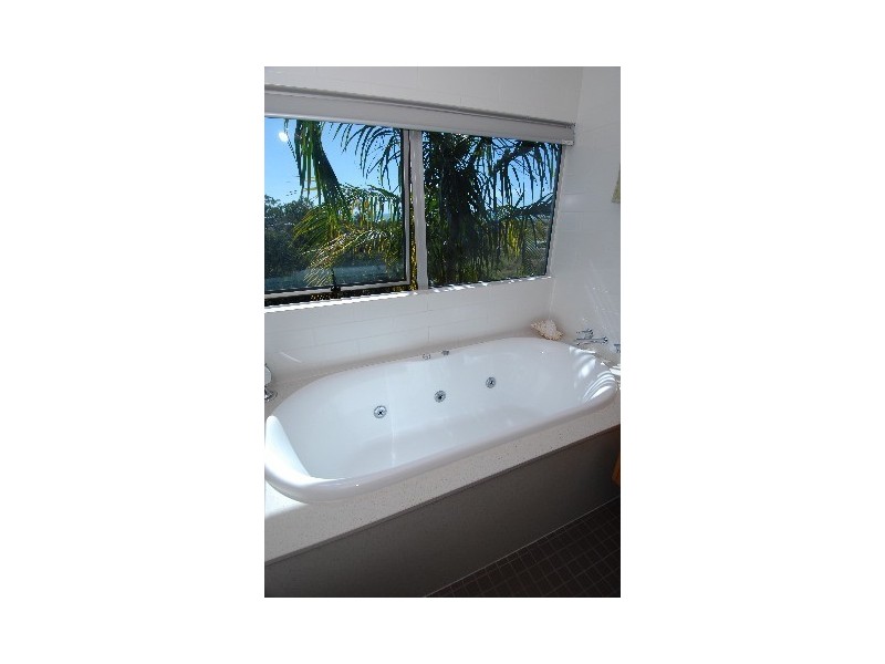 32/8 Raintree Place, Airlie Beach QLD 4802