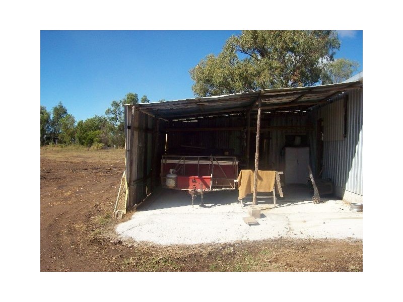 18502 Bruce Highway, Bowen QLD 4805