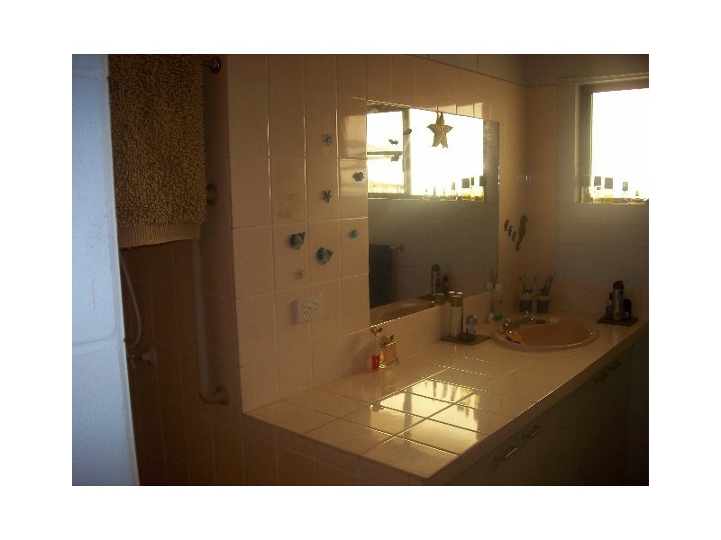 18502 Bruce Highway, Bowen QLD 4805