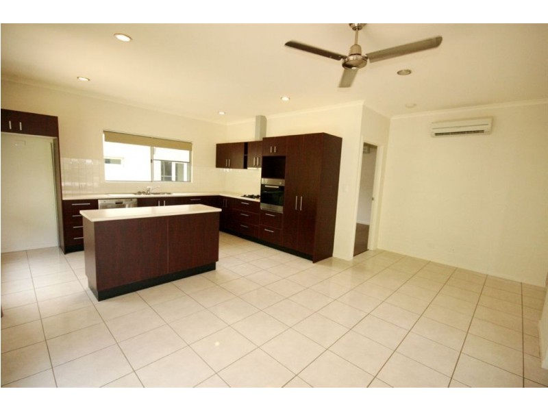53 Eshelby Drive, Cannonvale QLD 4802