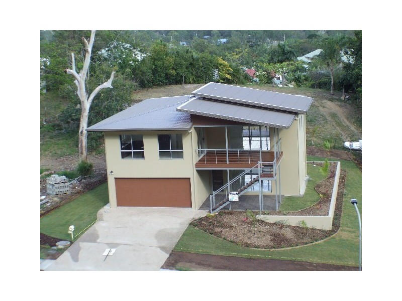 53 Eshelby Drive, Cannonvale QLD 4802