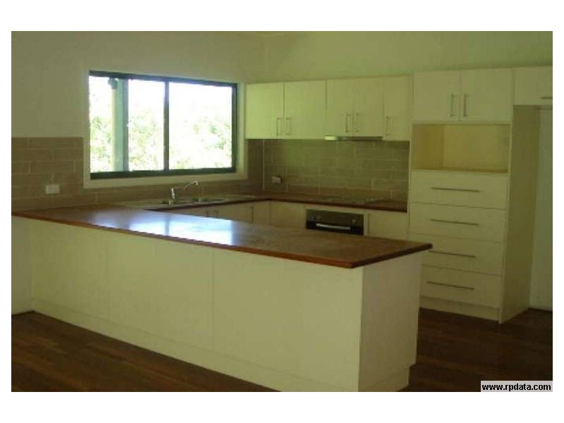 64 Jones Rd, Cannonvale QLD 4802