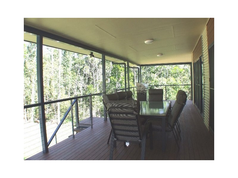 64 Jones Rd, Cannonvale QLD 4802
