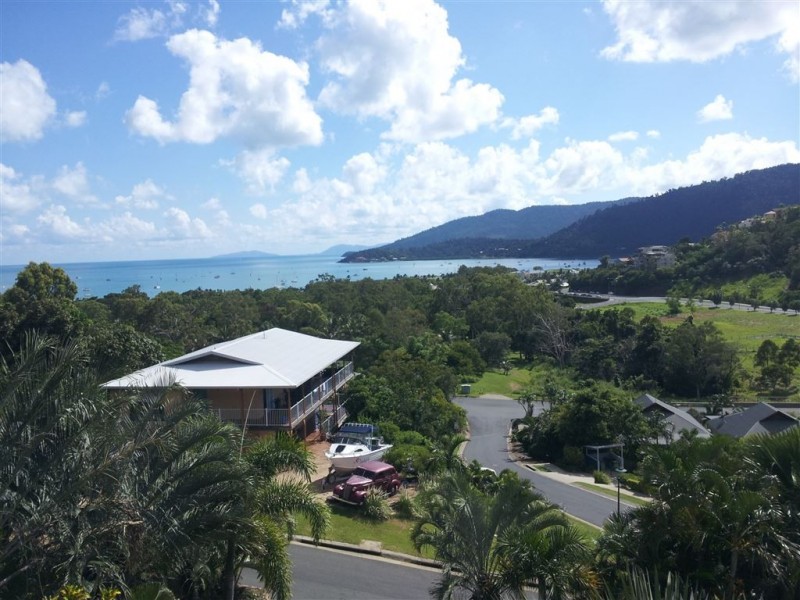 26 Nara Ave, Airlie Beach QLD 4802