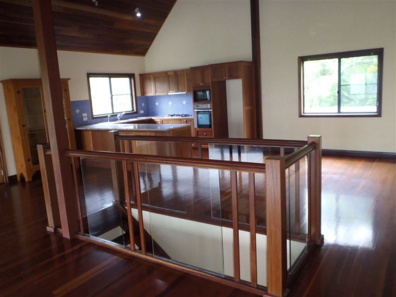 26 Nara Ave, Airlie Beach QLD 4802