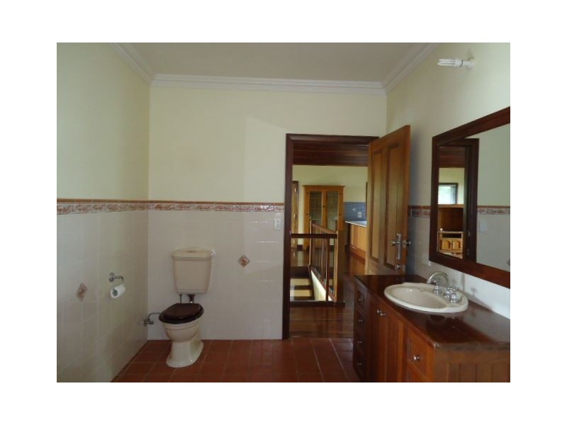 26 Nara Ave, Airlie Beach QLD 4802