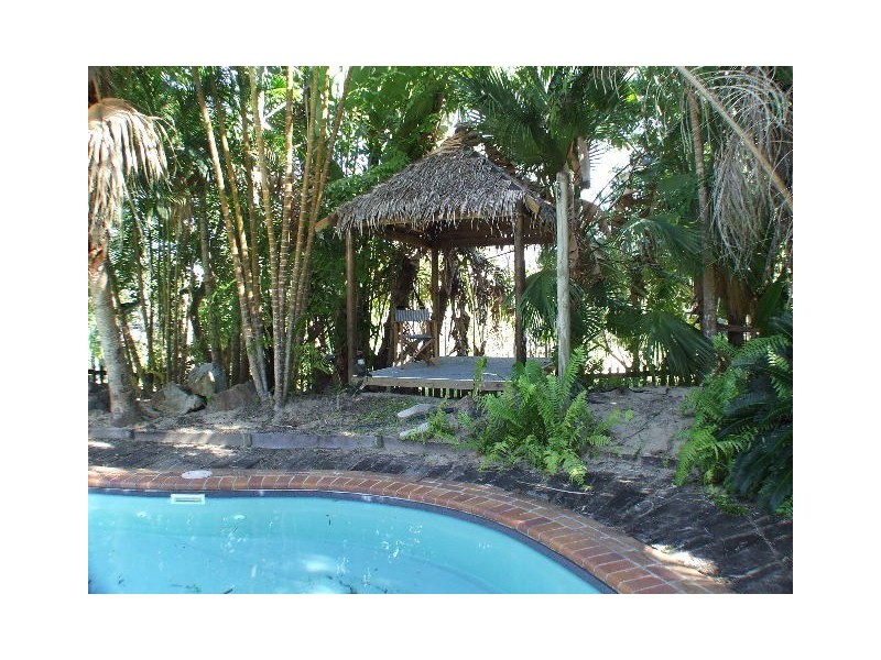 267 Sugarloaf Road, Sugarloaf QLD 4800