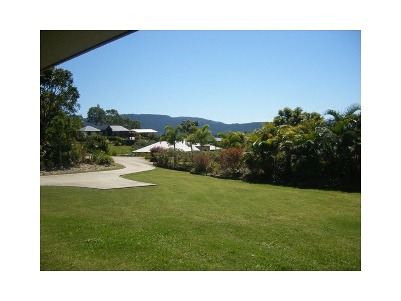 73 Stanley Drive, Cannonvale QLD 4802