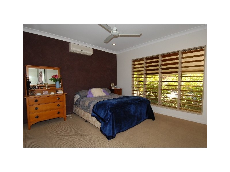 73 Stanley Drive, Cannonvale QLD 4802