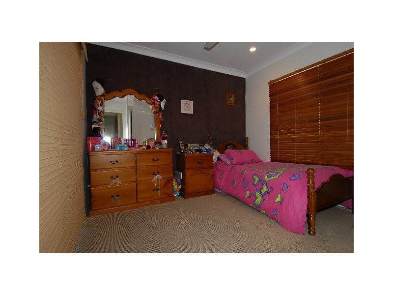 73 Stanley Drive, Cannonvale QLD 4802