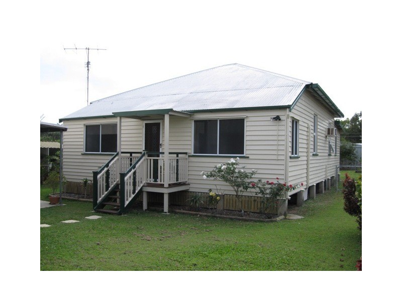 12 Field Street, Bowen QLD 4805