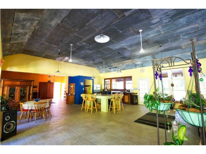 216 Forestry Road, Brandy Creek QLD 4800
