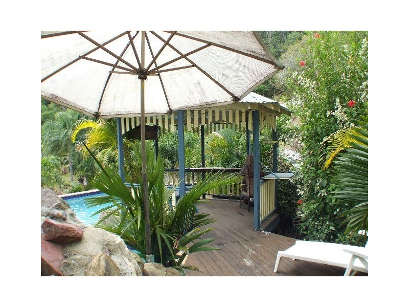 59 Eshelby Drive, Cannonvale QLD 4802