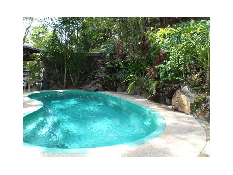 30 Sugarloaf Road, Sugarloaf QLD 4800