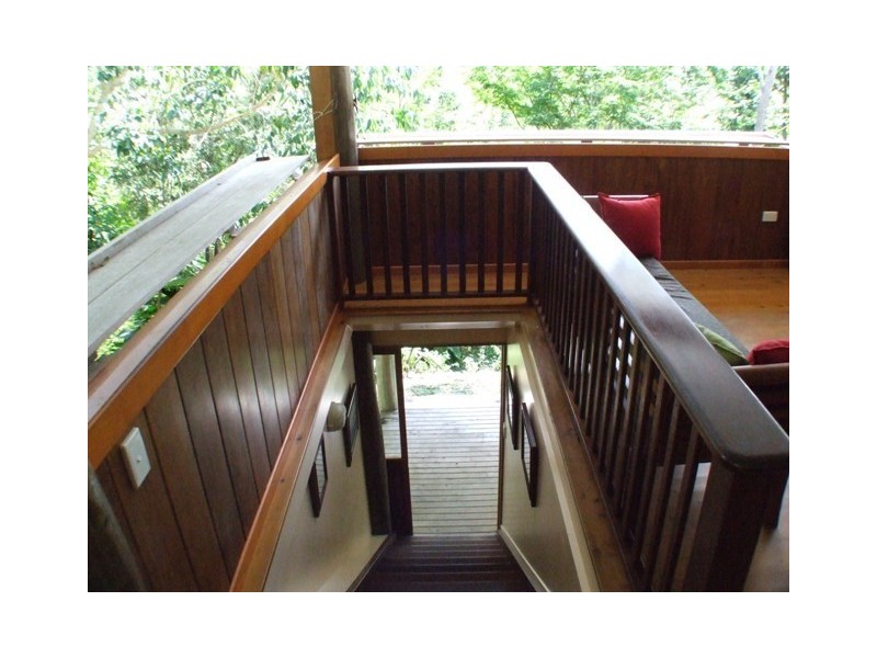 30 Sugarloaf Road, Sugarloaf QLD 4800