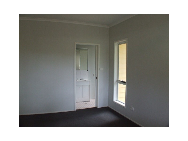 34 Grace Avenue, Cannonvale QLD 4802
