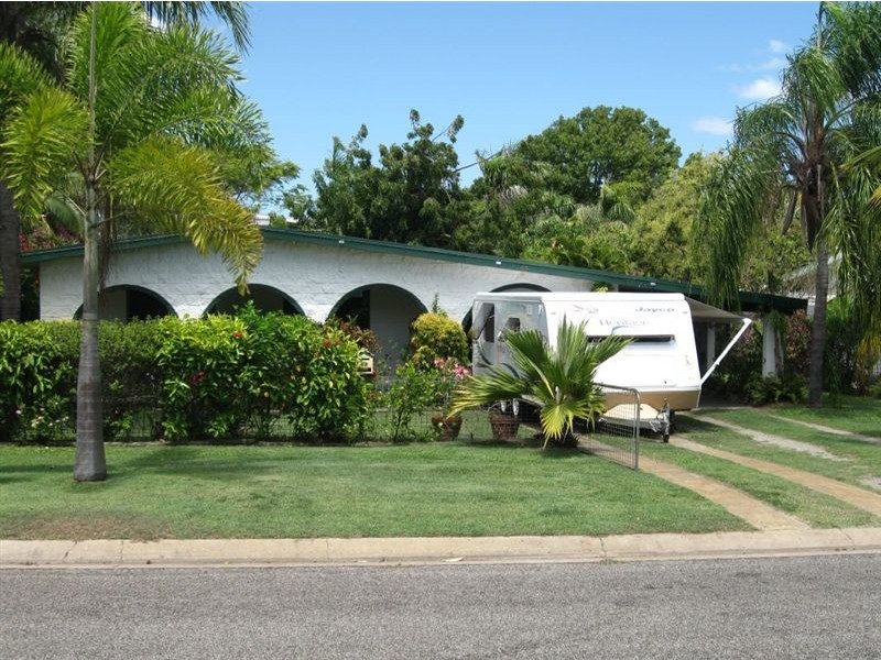 69 Field Street, Bowen QLD 4805