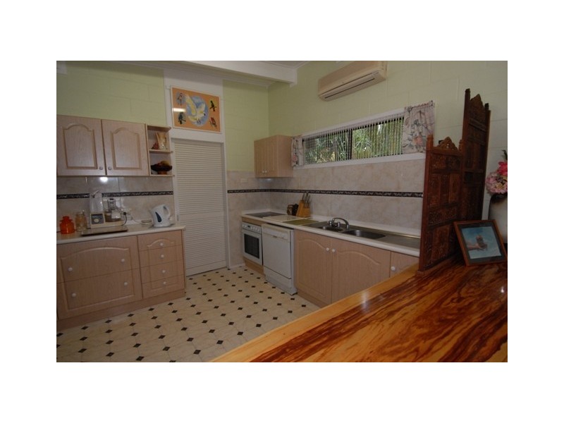 5 Shutehaven Close, Shute Harbour QLD 4802