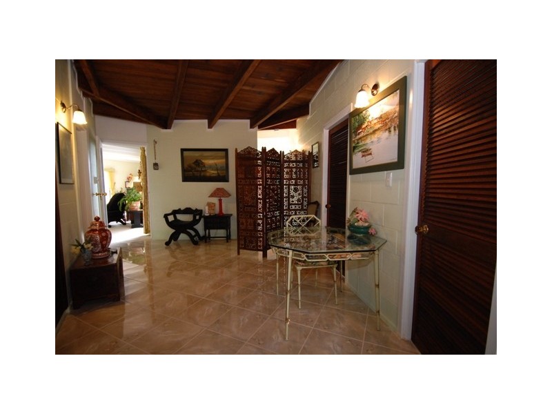 5 Shutehaven Close, Shute Harbour QLD 4802