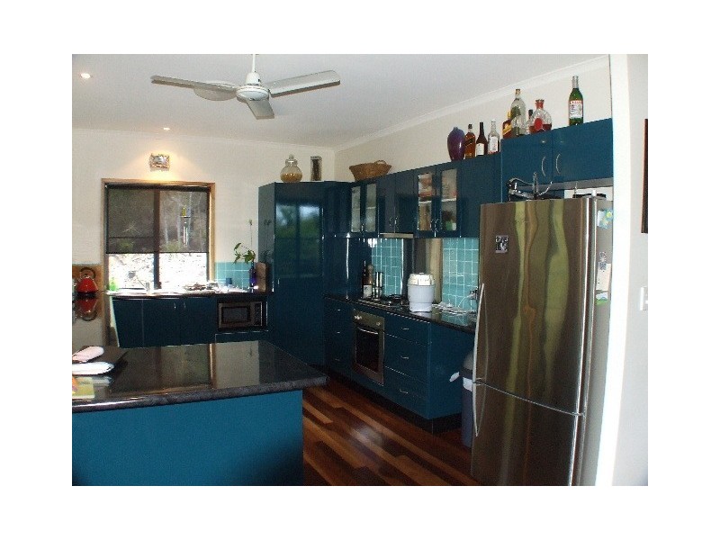 39 Tropic Road, Cannonvale QLD 4802