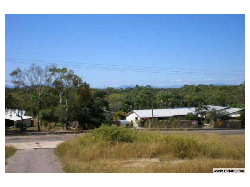 2 Craigie Court, Bowen QLD 4805