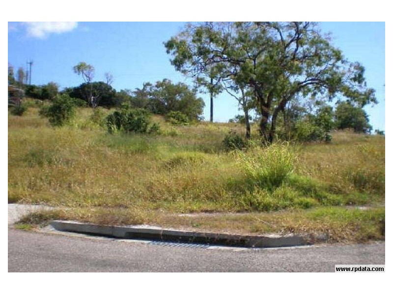 2 Craigie Court, Bowen QLD 4805