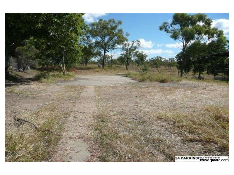 24 Parkinson Street, Collinsville QLD 4804