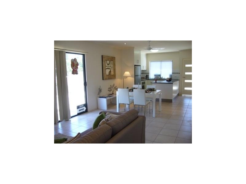 3/34 34 Poole Street, Bowen QLD 4805