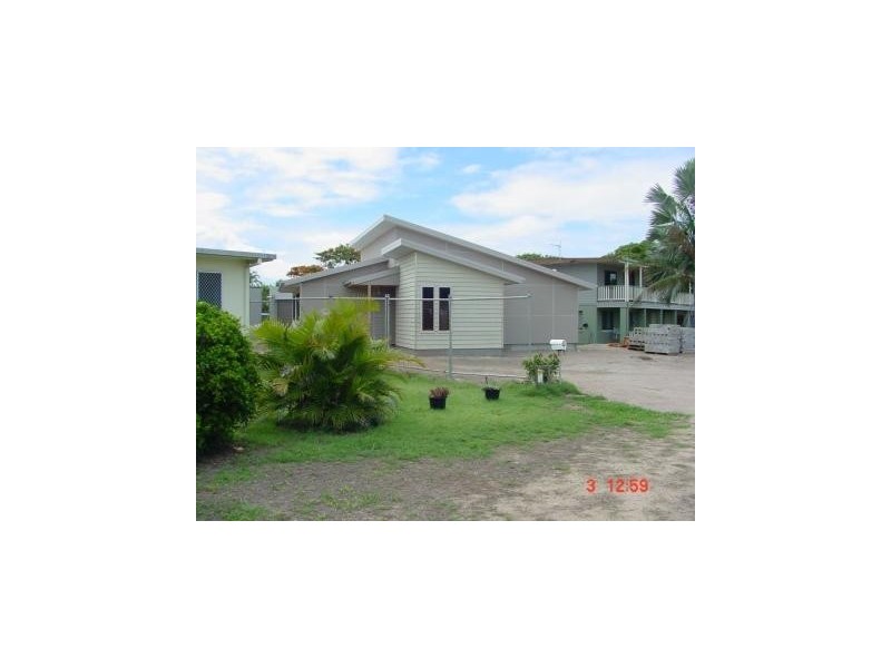 11 Field Street, Bowen QLD 4805