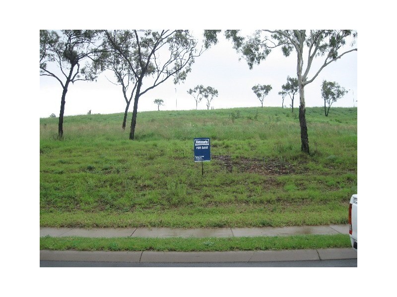 279 Links Road, Bowen QLD 4805