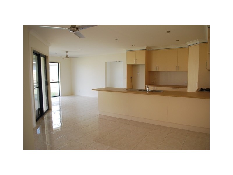 5 Honey Myrtle Street, Proserpine QLD 4800