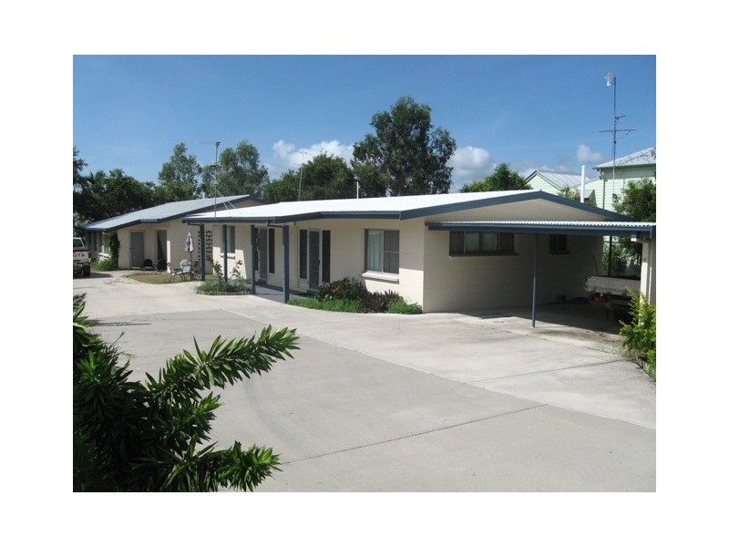 1/57 Poole Street, Bowen QLD 4805