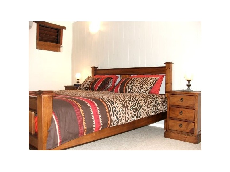 6 Harbour Avenue, Shute Harbour QLD 4802