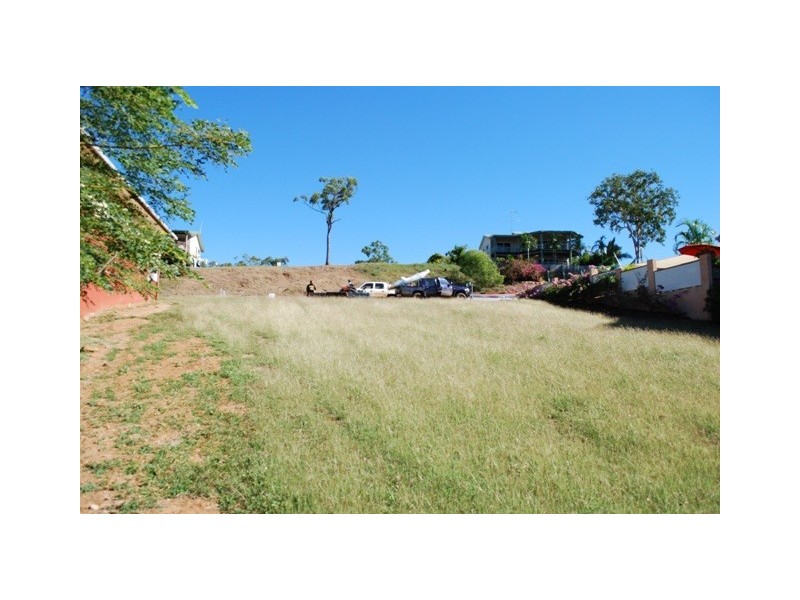 16 Gloucester Avenue, Airlie Beach QLD 4802