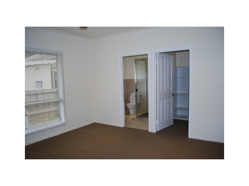 12 Armada Crescent, Jubilee Pocket QLD 4802
