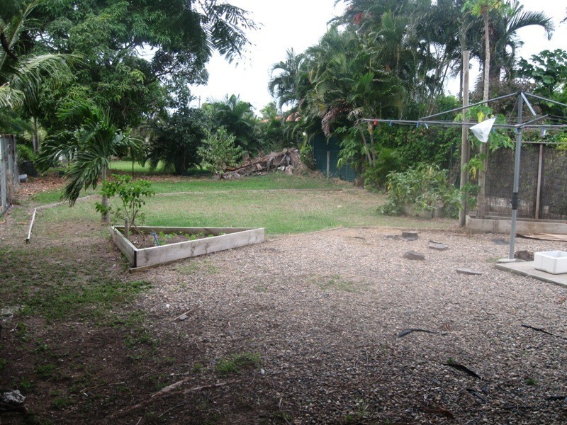 34 Creek Street, Bowen QLD 4805