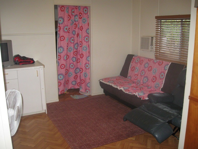 34 Creek Street, Bowen QLD 4805