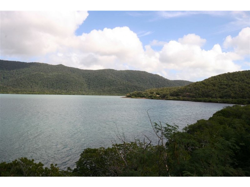 3264 Shute Harbour Road, Shute Harbour QLD 4802