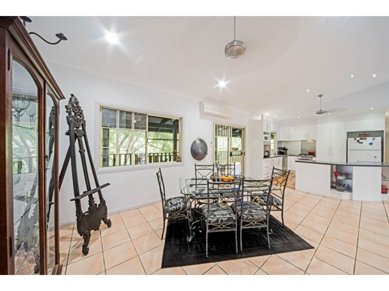 317 Sugarloaf Road, Sugarloaf QLD 4800