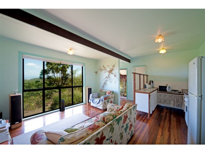69 Allan Road, Conway QLD 4800
