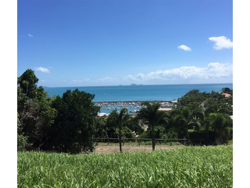 12 Kara Cresent, Airlie Beach QLD 4802