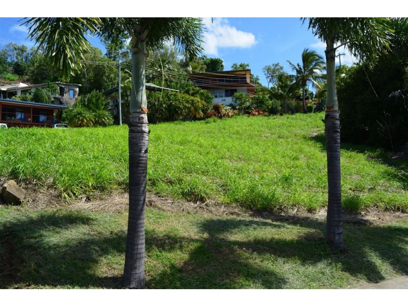 12 Kara Cresent, Airlie Beach QLD 4802